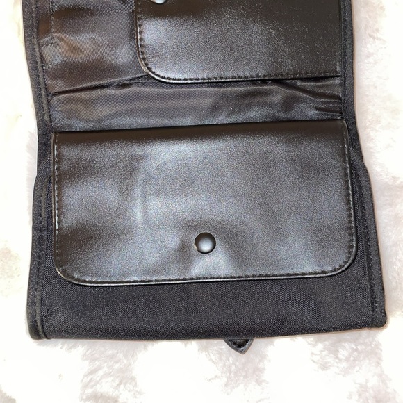 Calvin Klein Eyewear Bag Calvin Klein Eyewear Travel Storage Bag CK Eyewear 🆕 - Picture 10 of 14